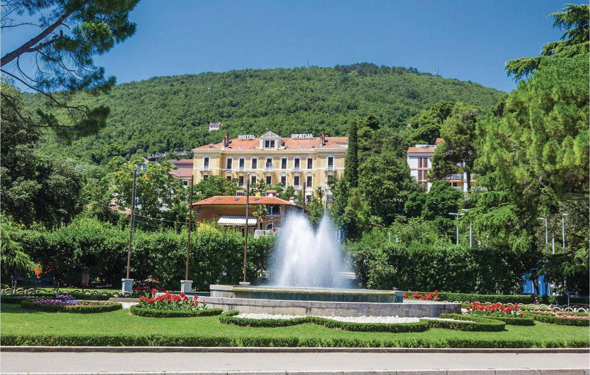 1 Bedroom Gorgeous Apartment In Opatija Exterior photo